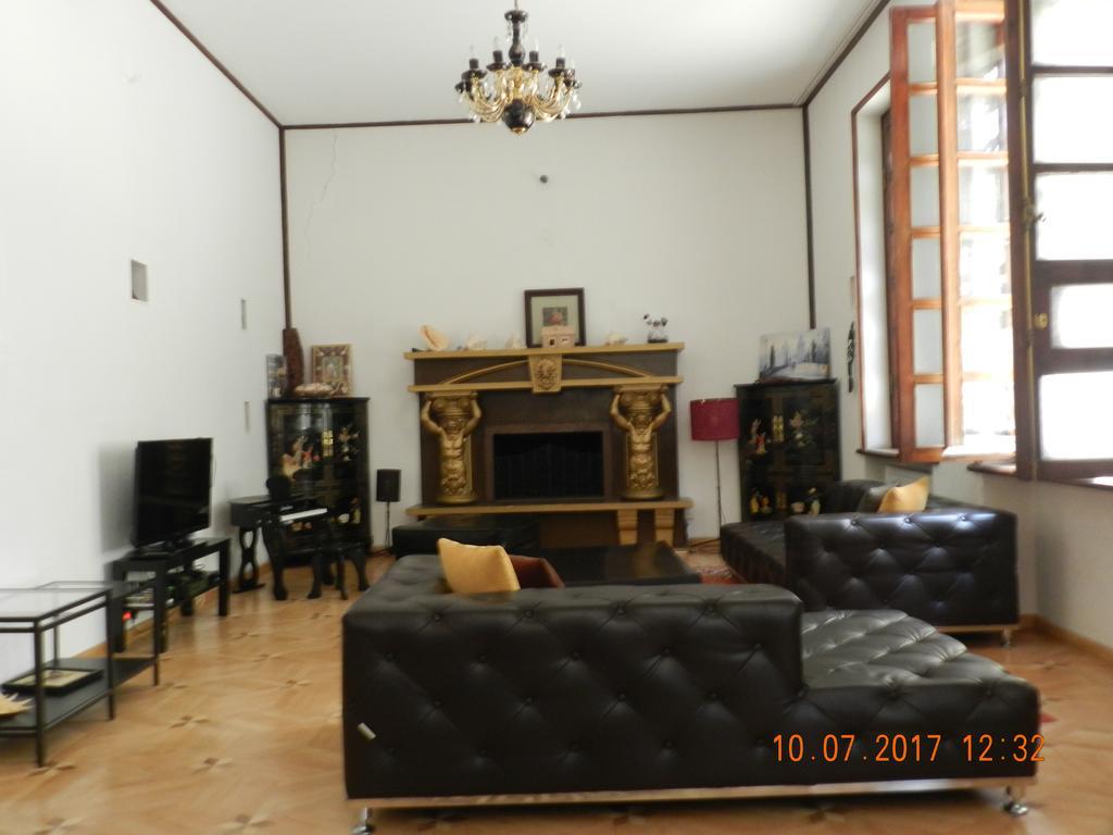 Room 404 Guest House 트빌리시 외부 사진